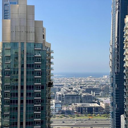 Lux Bnb Standpoint Tower Burj&Sea Views Dubái Exterior foto